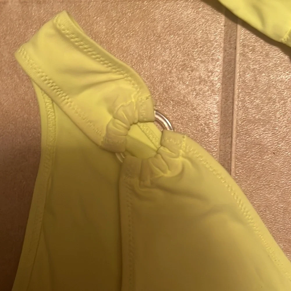 Yellow Bikini - Picture 3 of 3